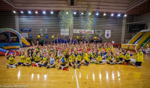 Festa di Natale: Minibasket Robur et Fides