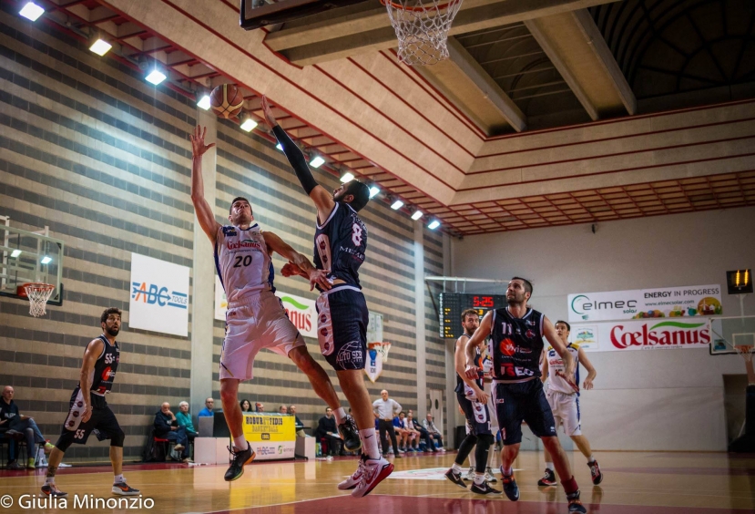 Serie B: La Robur et Fides vince a fil di sirena lo scontro diretto contro Alto Sebino