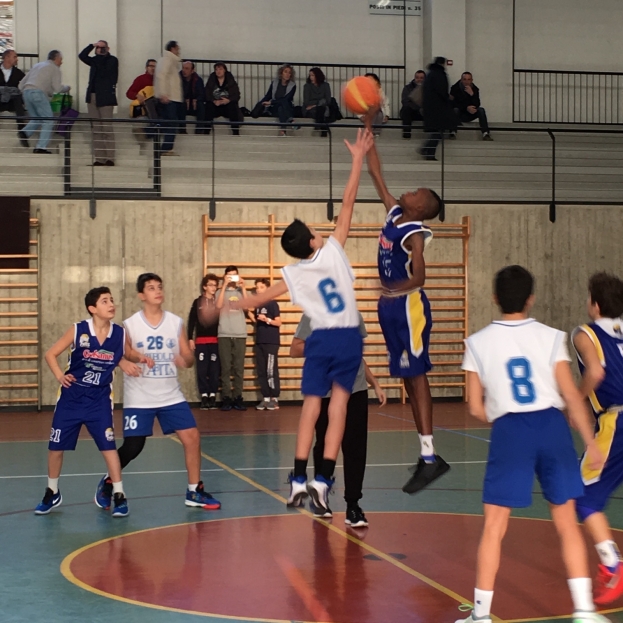 U 13 &#039;&#039;MI Gold 2&#039;&#039; : La Robur et Fides a segno con Corbetta